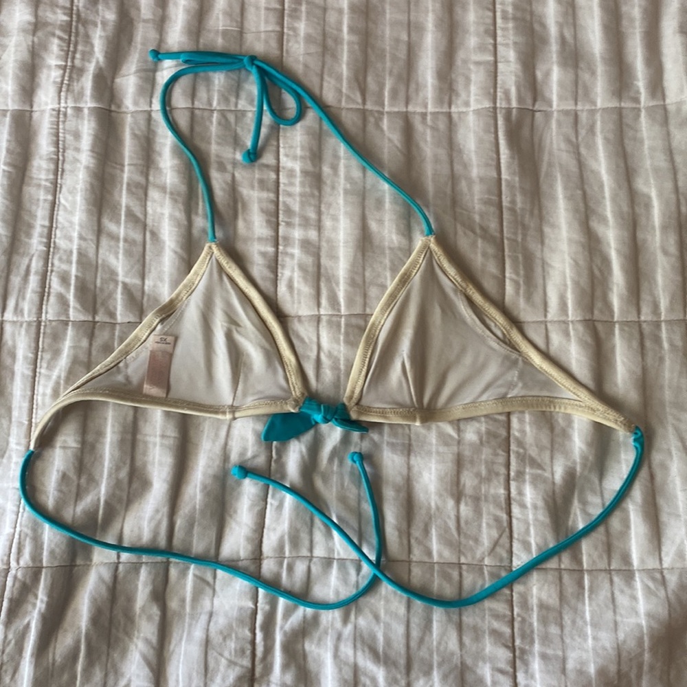 Victoria secret bathing suit top size XS - Picture 3 of 3
